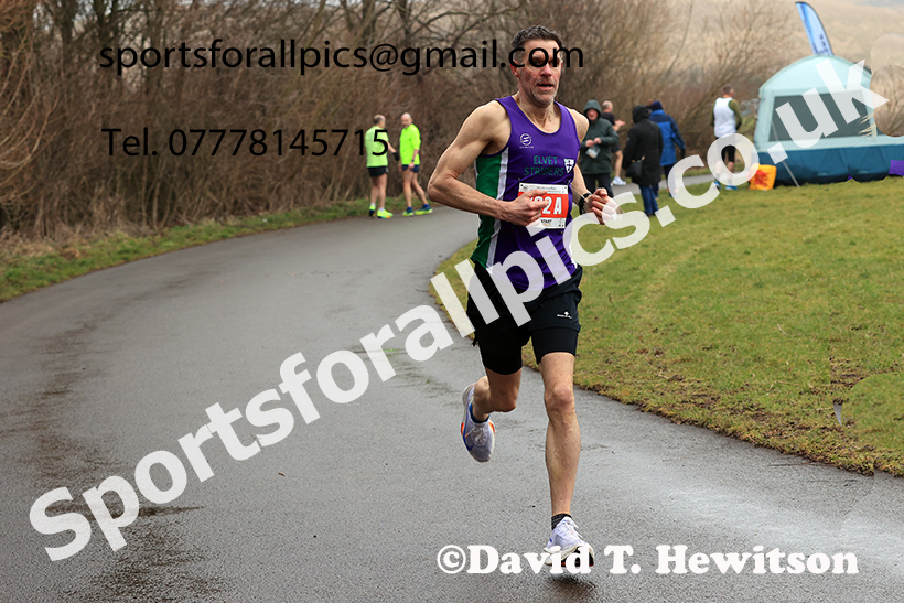 Mens Over-50s 2025 NECAA Royal Signals Road Relays Champs.,  Hetton Lyons Country Park, Hetton le Hole, County Durham. Photo: David T. Hewitson/Sports for All Pics